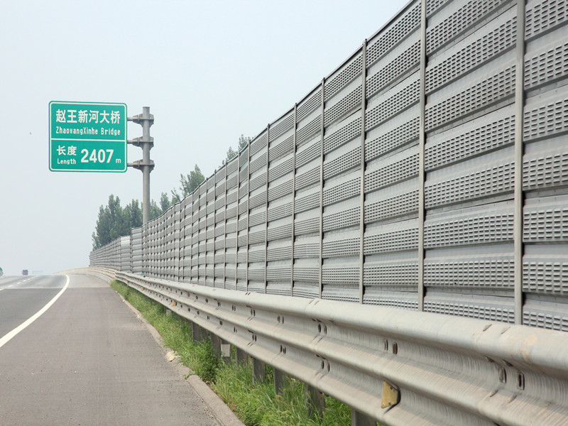 公路聲屏障為何能降噪，組成是什么？